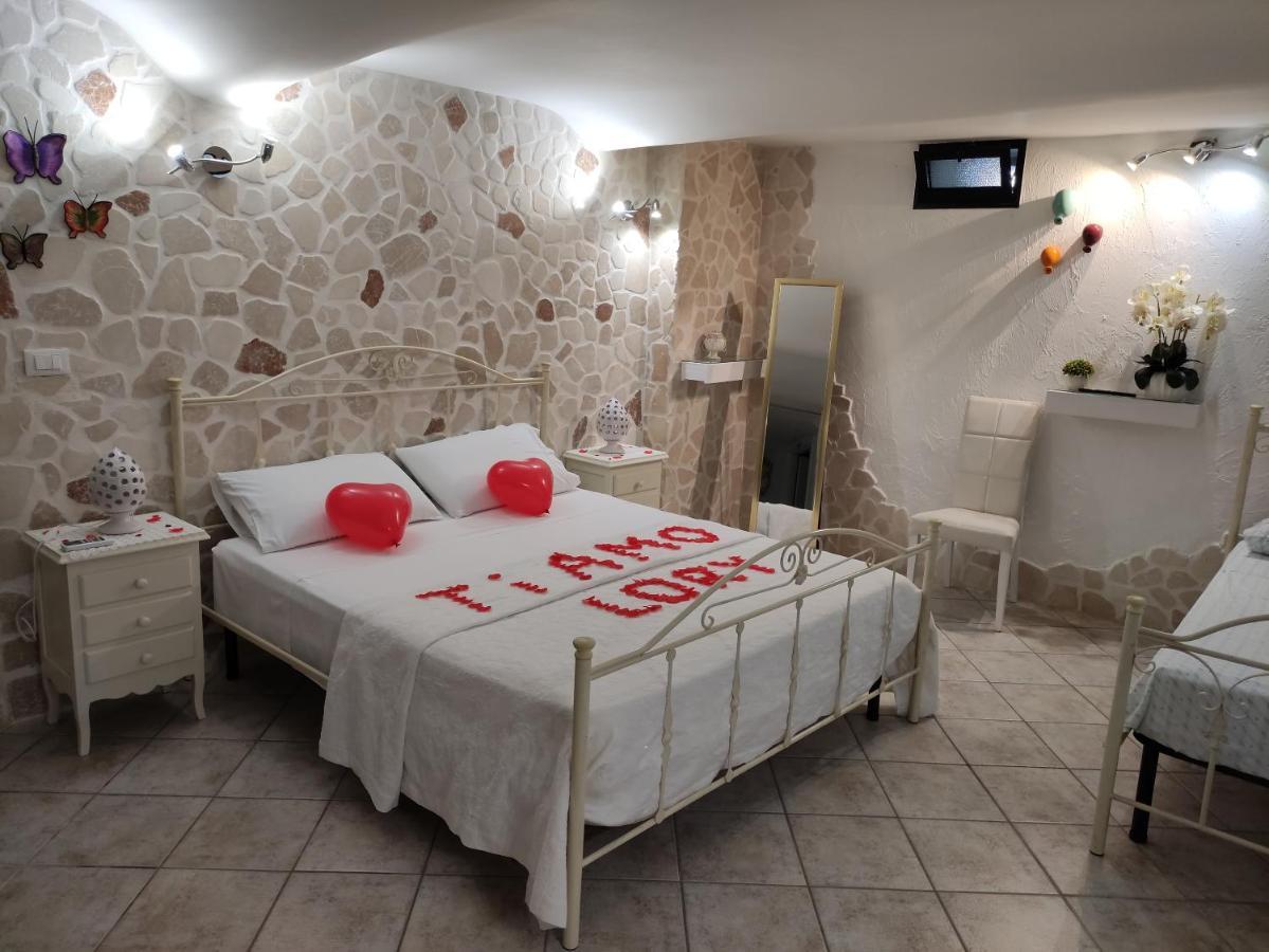 26 Suite Home Остуни Экстерьер фото