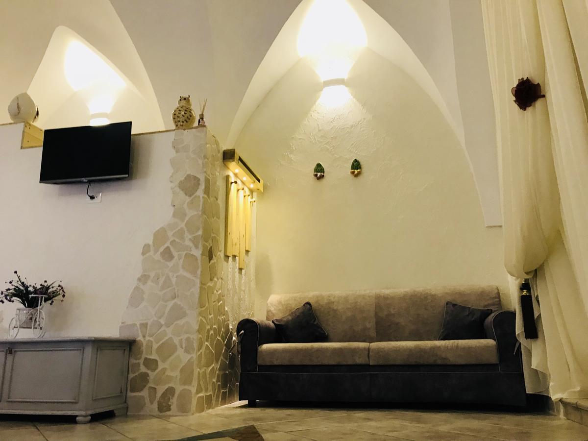 26 Suite Home Остуни Экстерьер фото