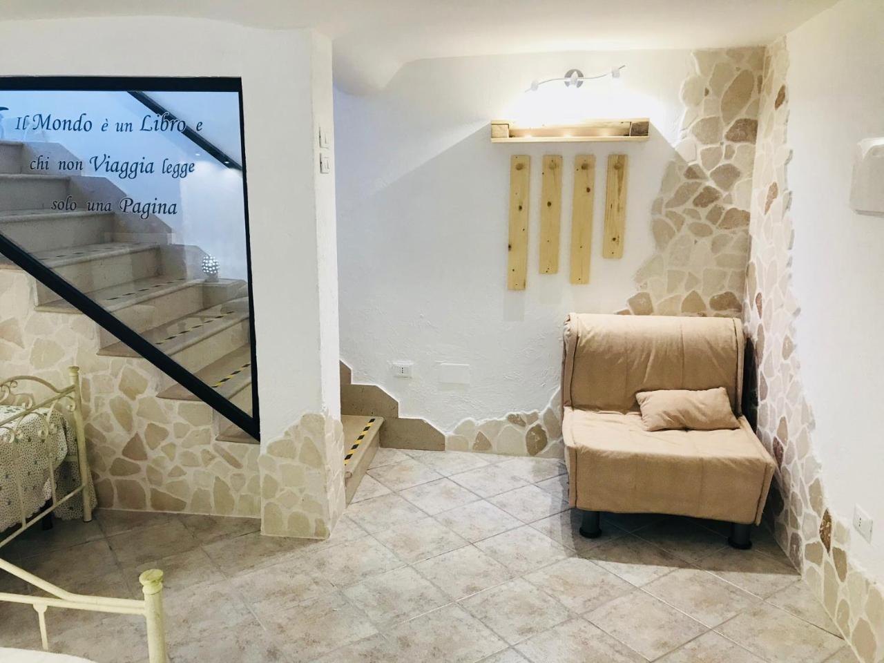 26 Suite Home Остуни Экстерьер фото
